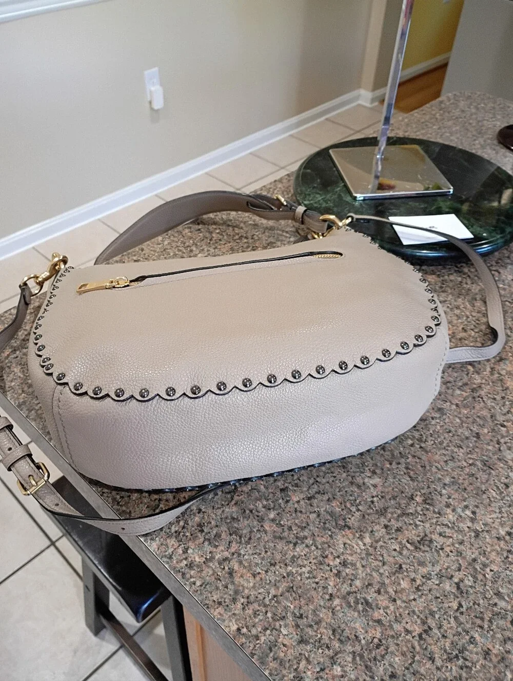 NWT Coach Sutton Hobo Scallop Rivets